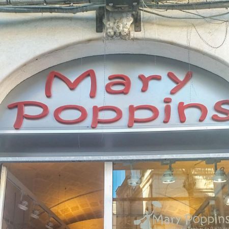 mary-poppins-abbigliamento-0-16