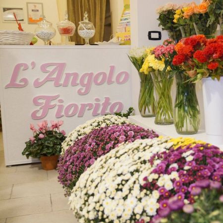 l-angolo-fiorito