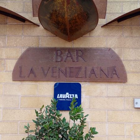 la-veneziana